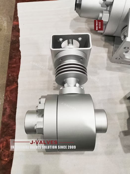  Por que as válvulas de esfera J-VALVES devem ser escolhidas para pipelines de grande diâmetro?